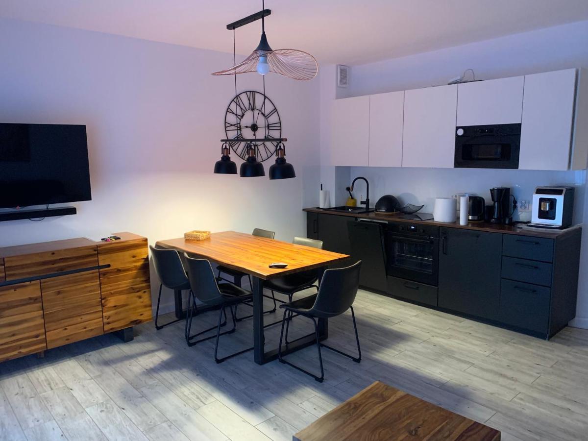Apartament Na Lesnej 波别罗沃 外观 照片